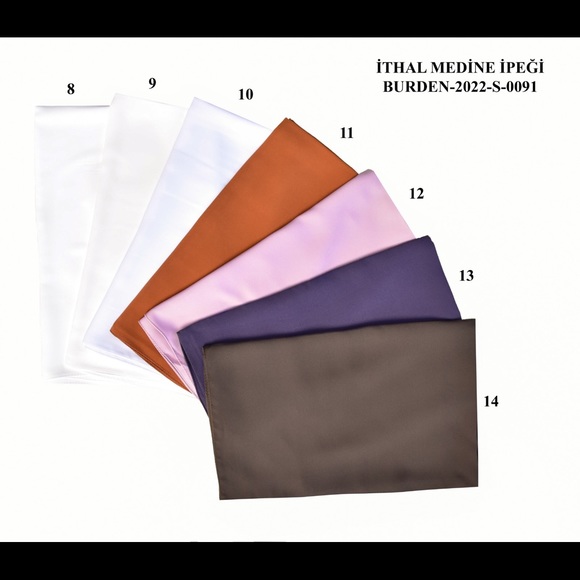 Scarfs - Picture 15 of 16